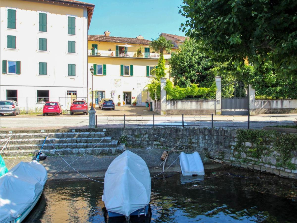 Apartment Verde By Interhome Porto Valtravaglia Eksteriør bilde