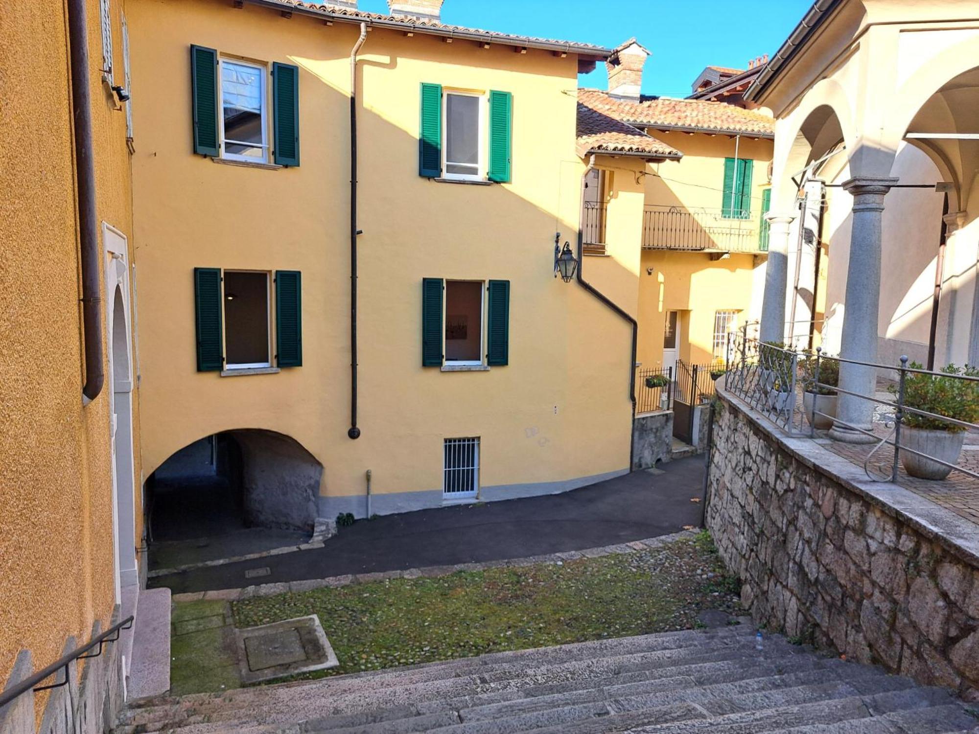 Apartment Verde By Interhome Porto Valtravaglia Eksteriør bilde